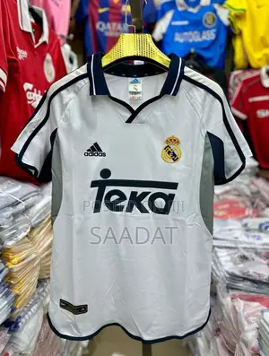 Real Madrid 2000-01 Kits