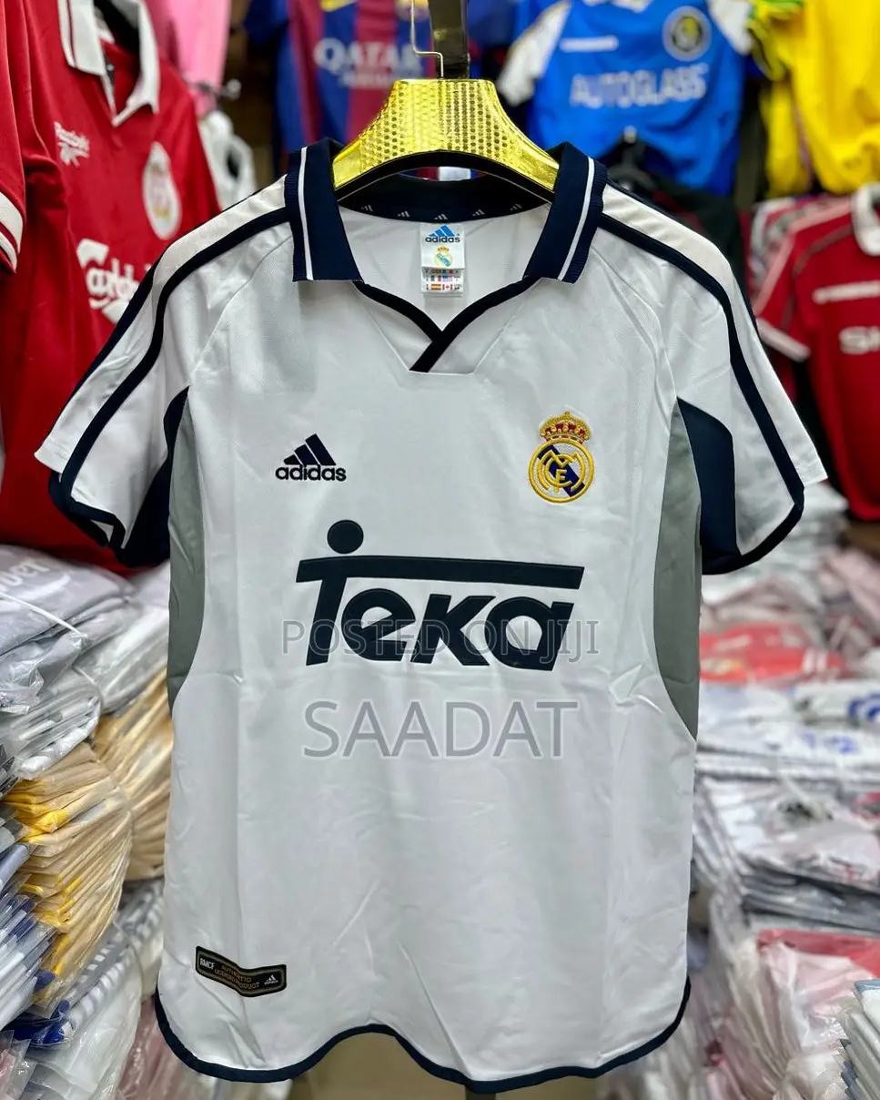 Real Madrid 2000-01 Kits