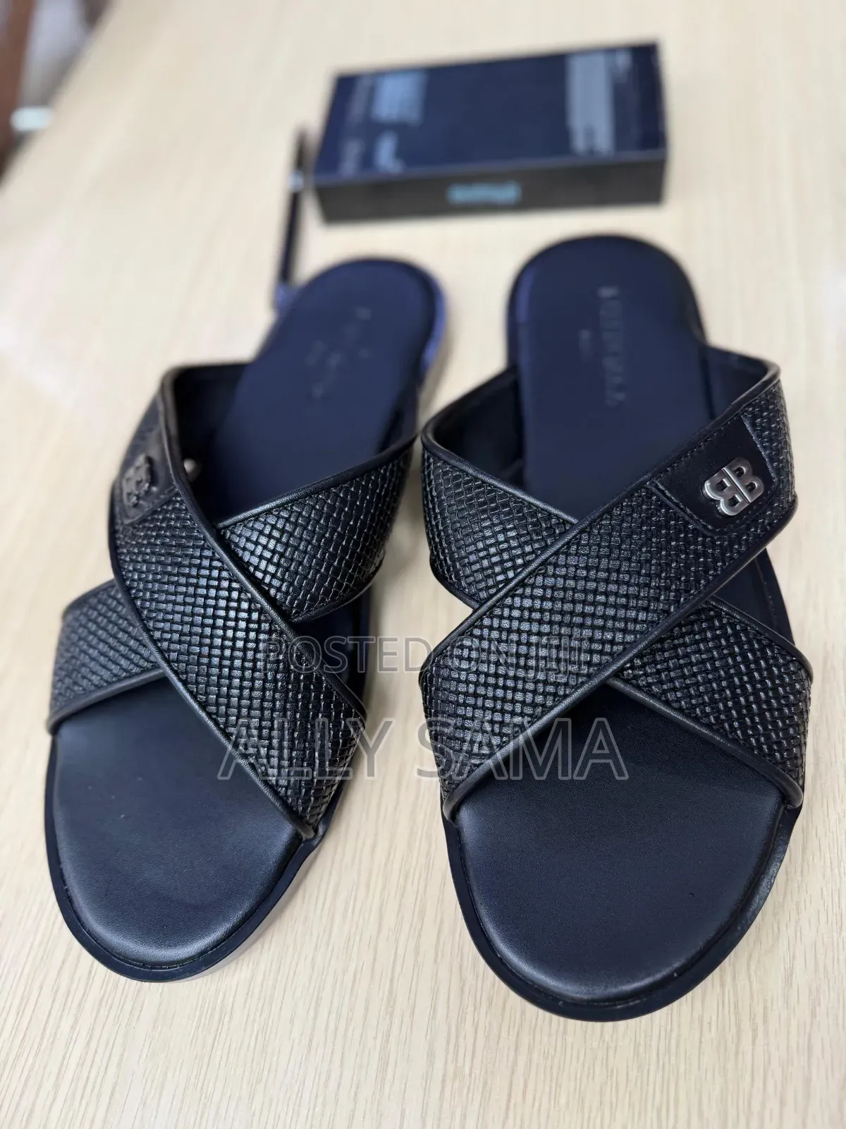 Men's Sandals Black Brown Material Leather. More Brand