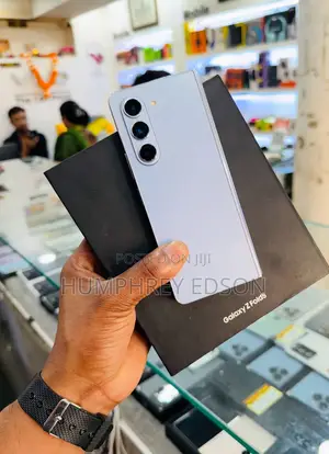 New Samsung Galaxy Z Fold 5 256 GB White