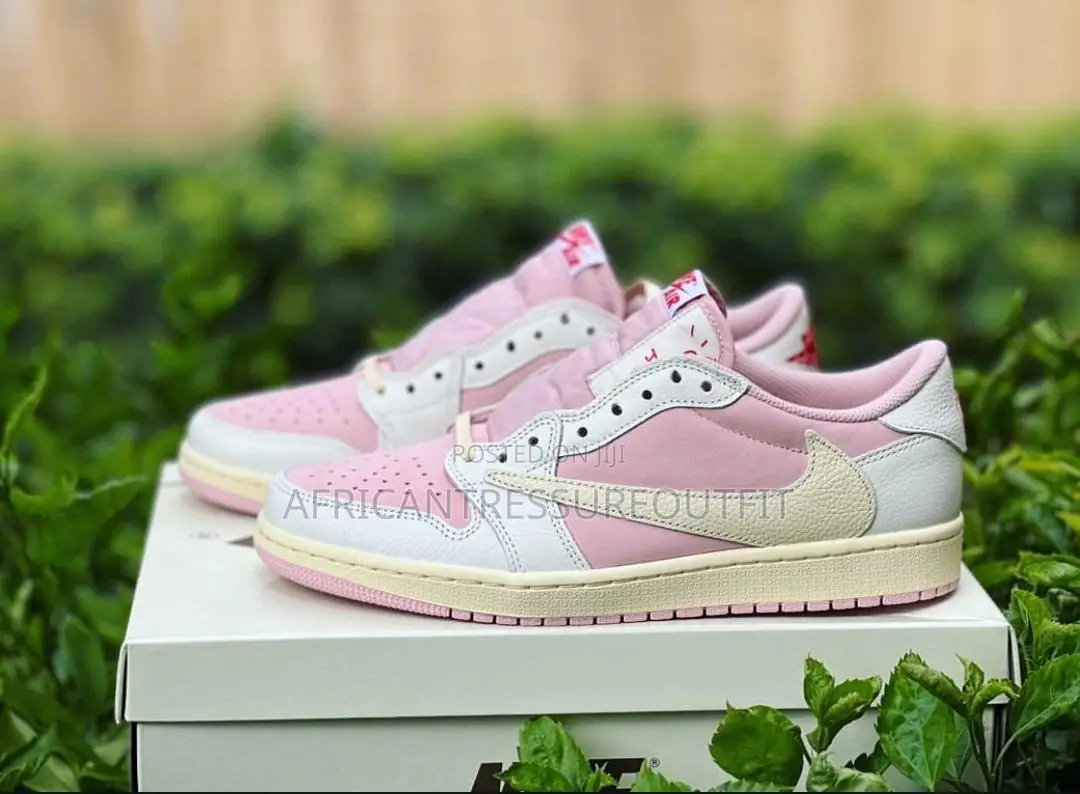 Travis Scott X Nike Jordan Low 1 Available for Best Price
