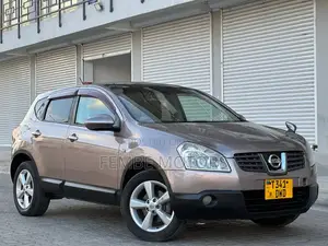 Photo - Nissan Dualis 2008 Gray