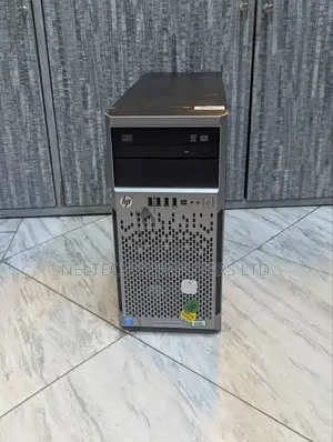 Server HP ProLiant DL380P Gen8 18GB Intel Xeon HDD 1.5T