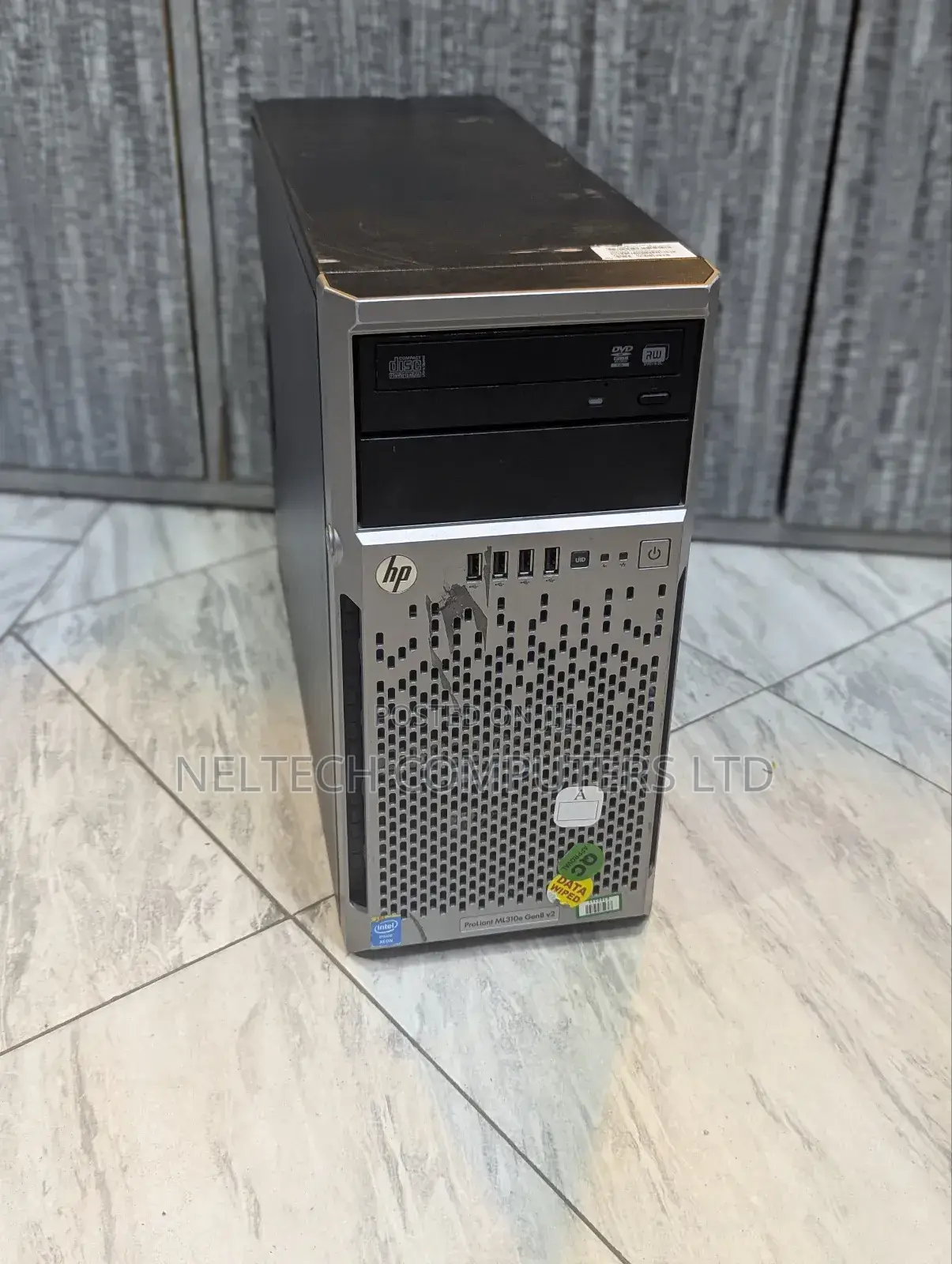 Server HP ProLiant DL380P Gen8 18GB Intel Xeon HDD 1.5T