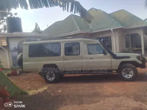 Toyota Land Cruiser 1998 Beige