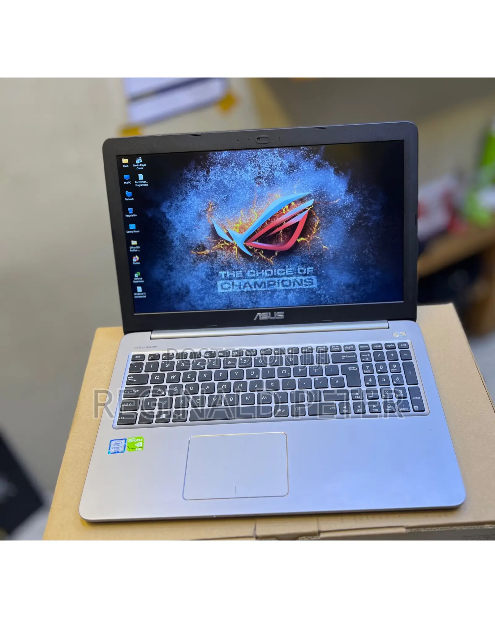 Laptop Asus K50IE 12GB Intel Core I7 HDD+SSD 256GB