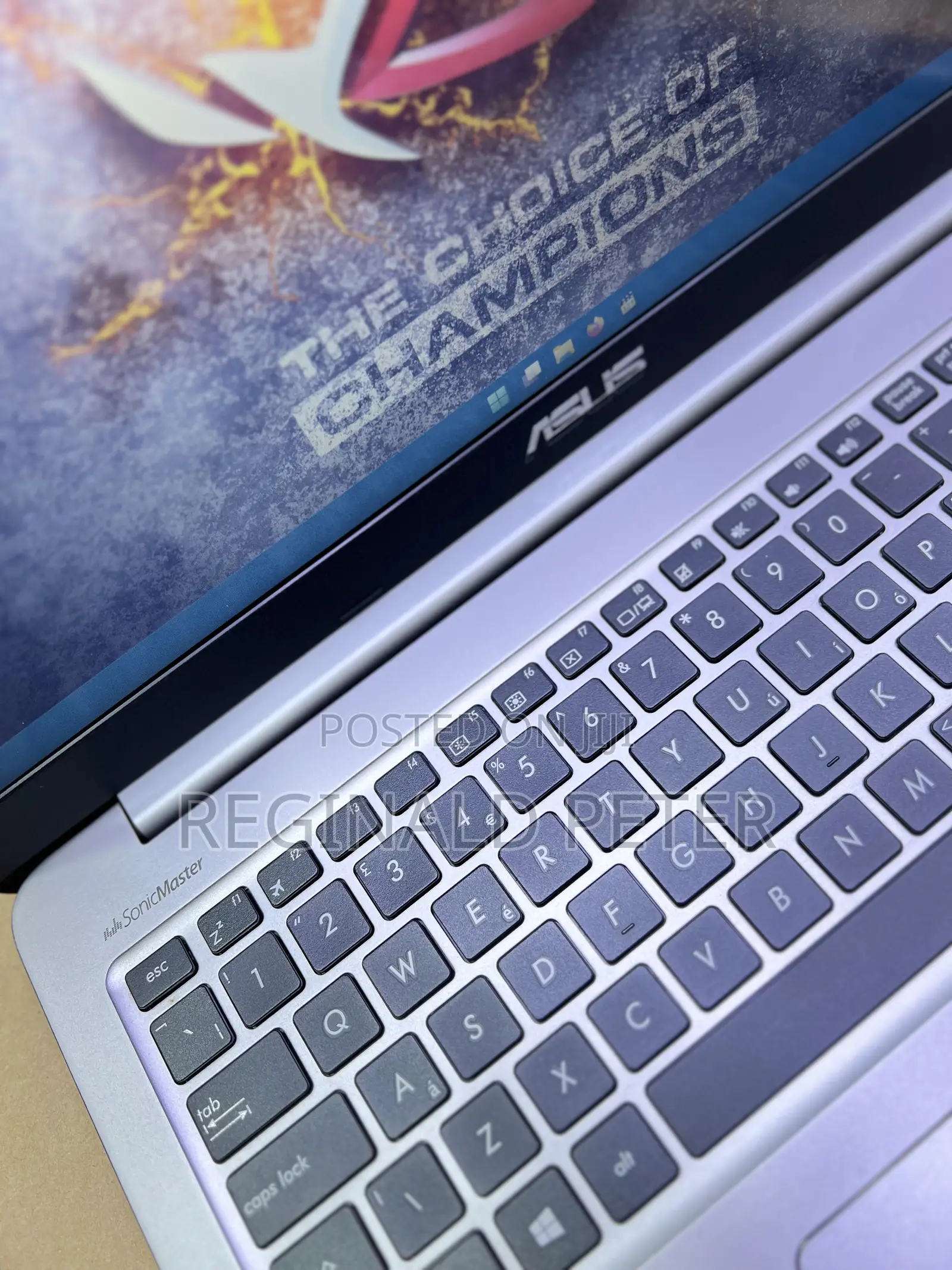 Laptop Asus K50IE 12GB Intel Core I7 HDD+SSD 256GB