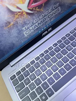 Laptop Asus K50IE 12GB Intel Core I7 HDD+SSD 256GB