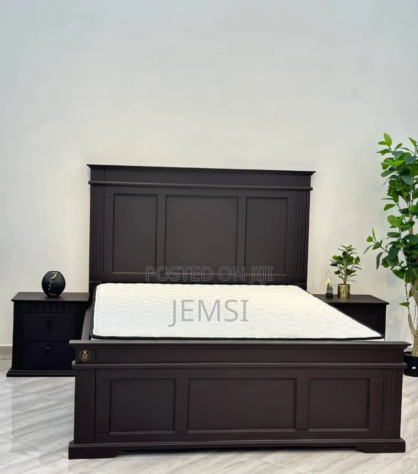 New With Two Bedsides