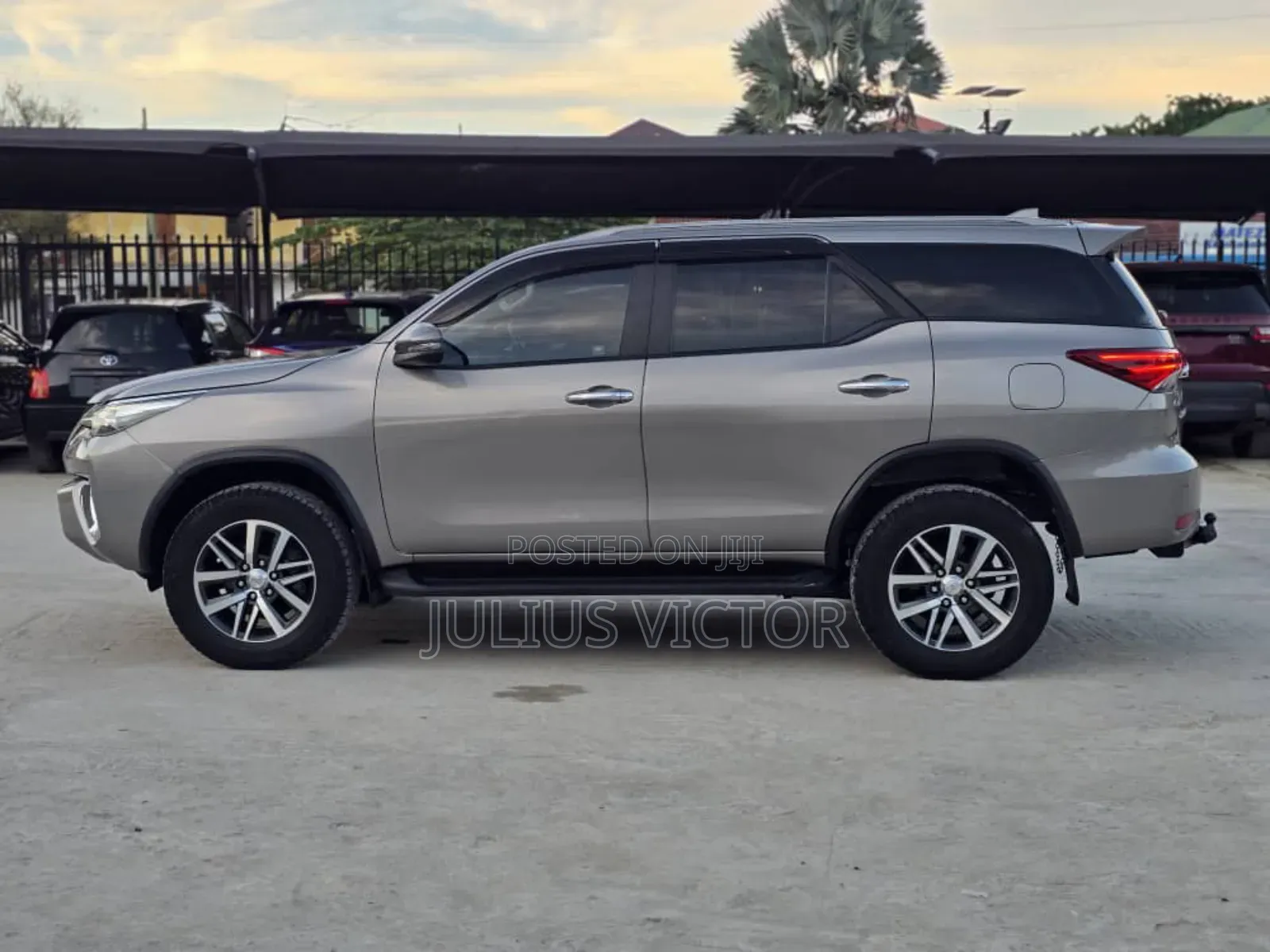 Toyota Fortuner 2018 Gray