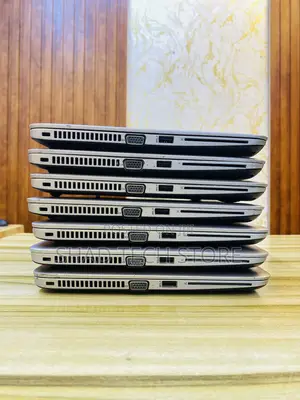 Laptop HP EliteBook 820 G3 8GB Intel Core I5 SSD 256GB