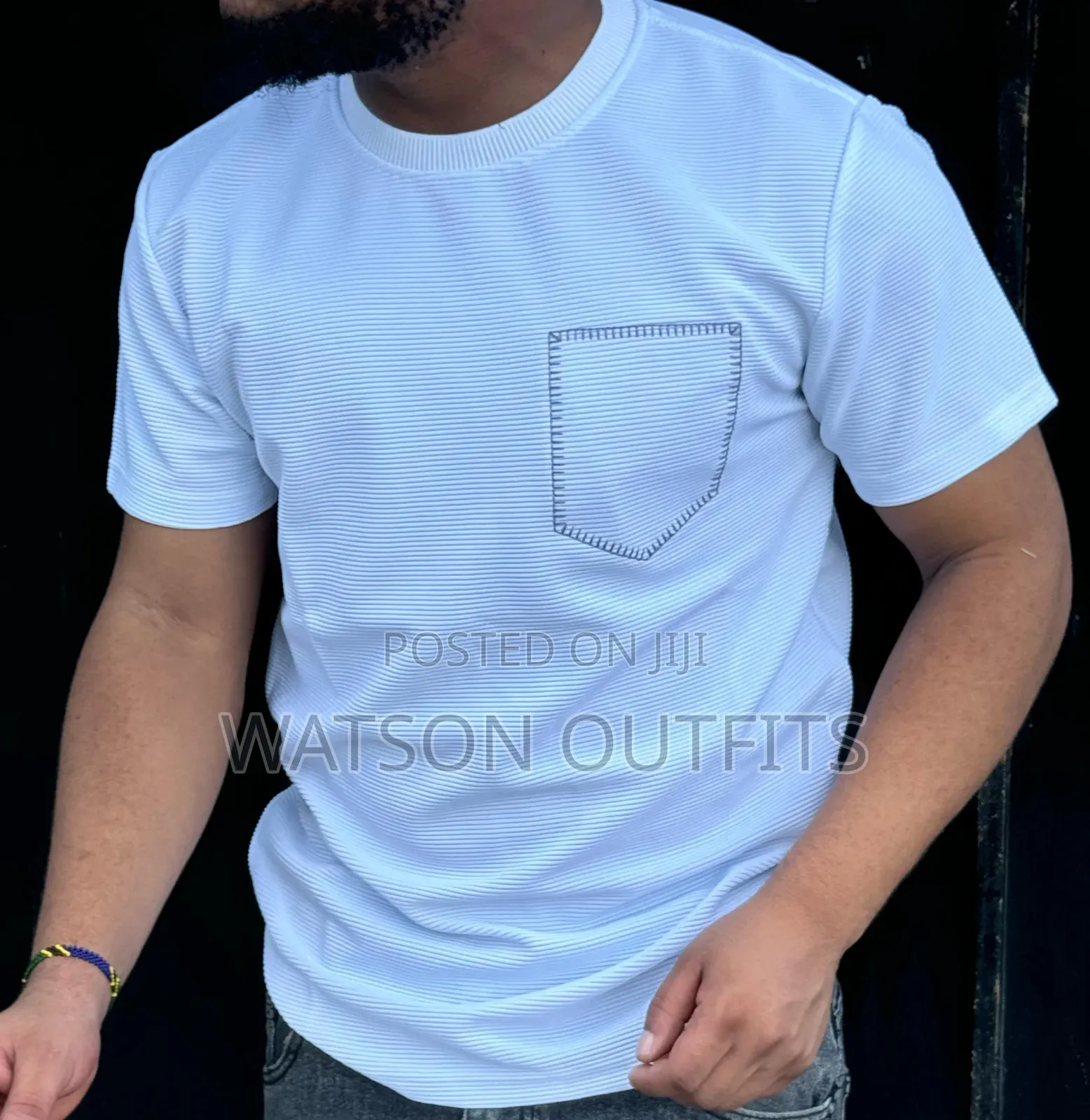 T-Shirts Classical Ya Alama Ya Mfuko Kifuani