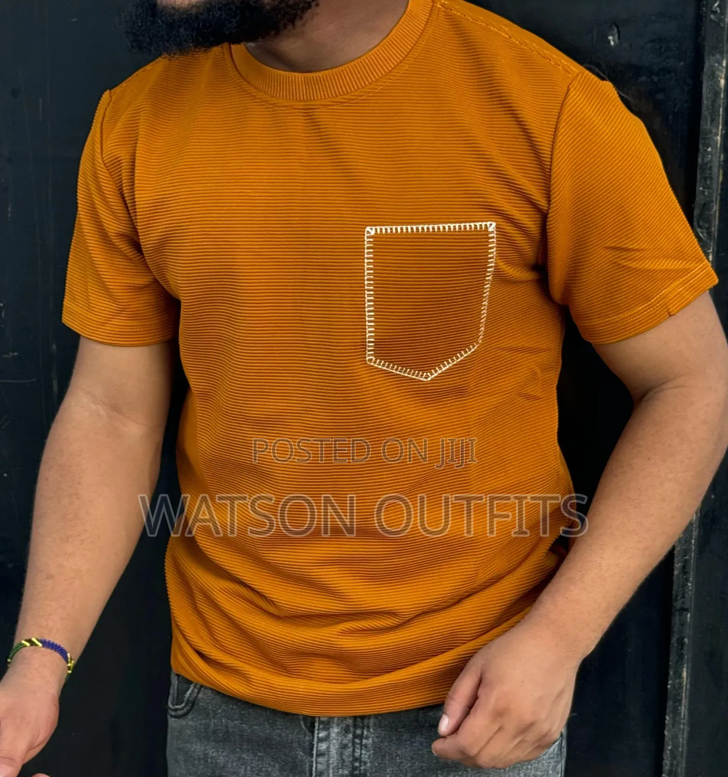 T-Shirts Classical Ya Alama Ya Mfuko Kifuani