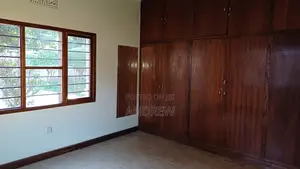 5bdrm House in Andrew'S Real Estate, Njiro for sale
