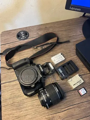 Canon 600d With Lens