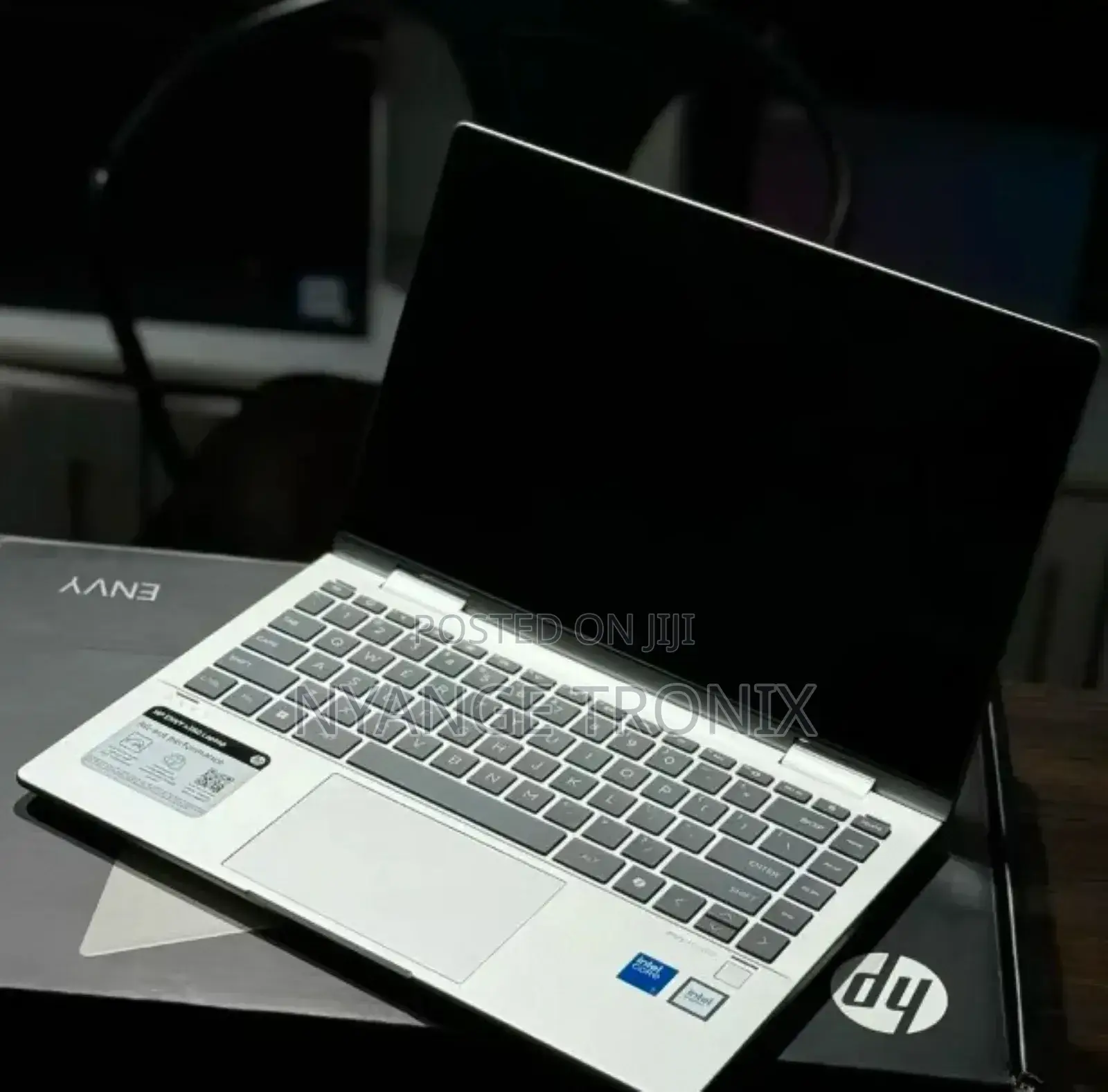 New Laptop HP Envy X360 16GB Intel Core I7 SSD 512GB