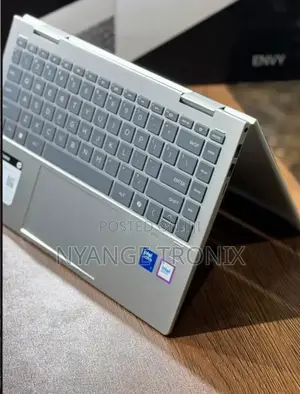 New Laptop HP Envy X360 16GB Intel Core I7 SSD 512GB
