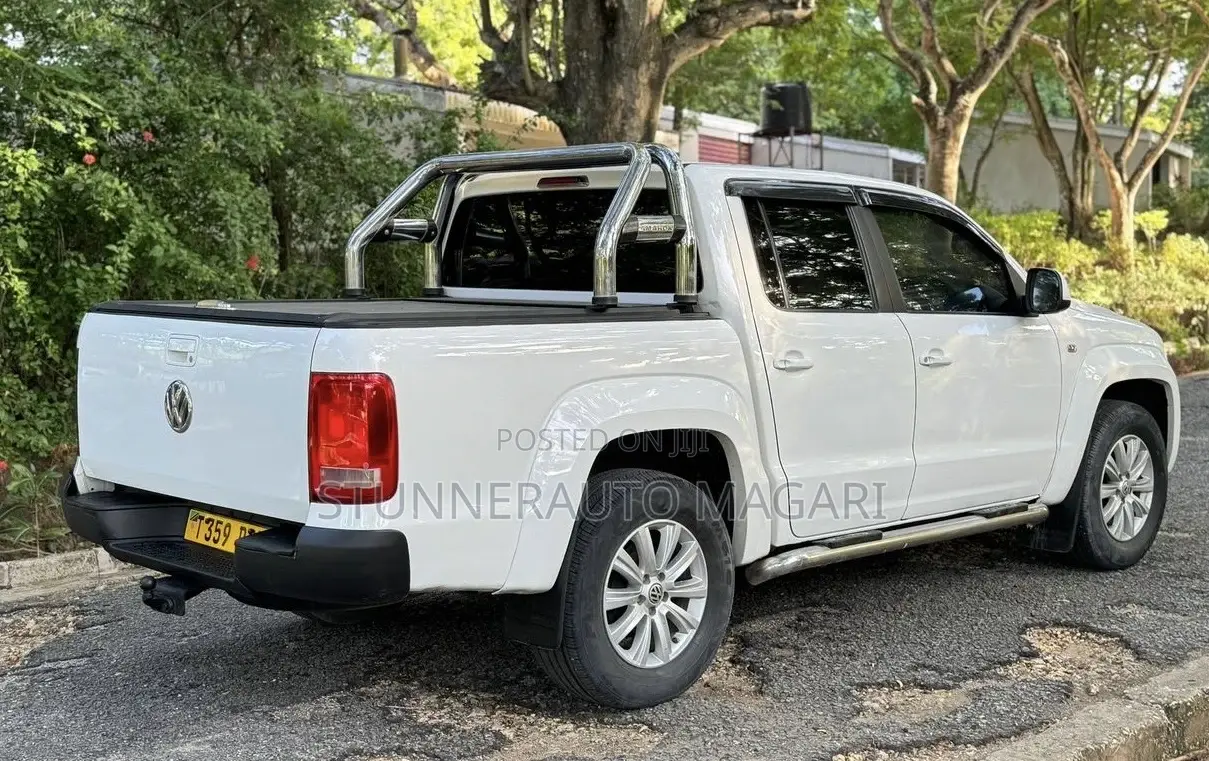 Volkswagen Amarok 2015 White