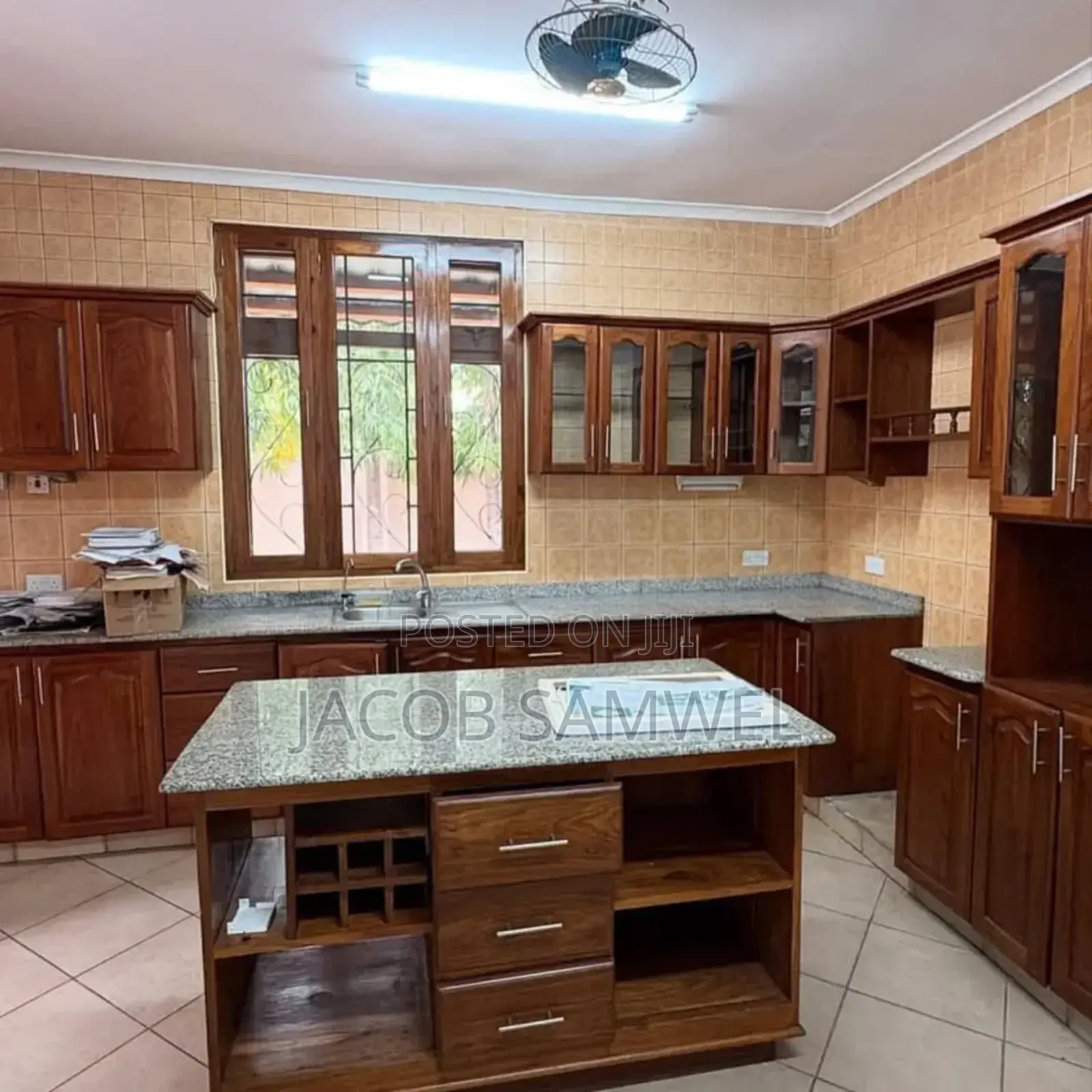 5bdrm House in Oysterbay, Kinondoni for rent