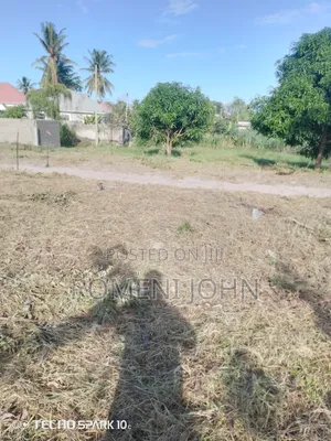 Kiwanja Mita 13 Kwa Mita 10 Kinauzwa Milion 3.5 Majohe Rada.