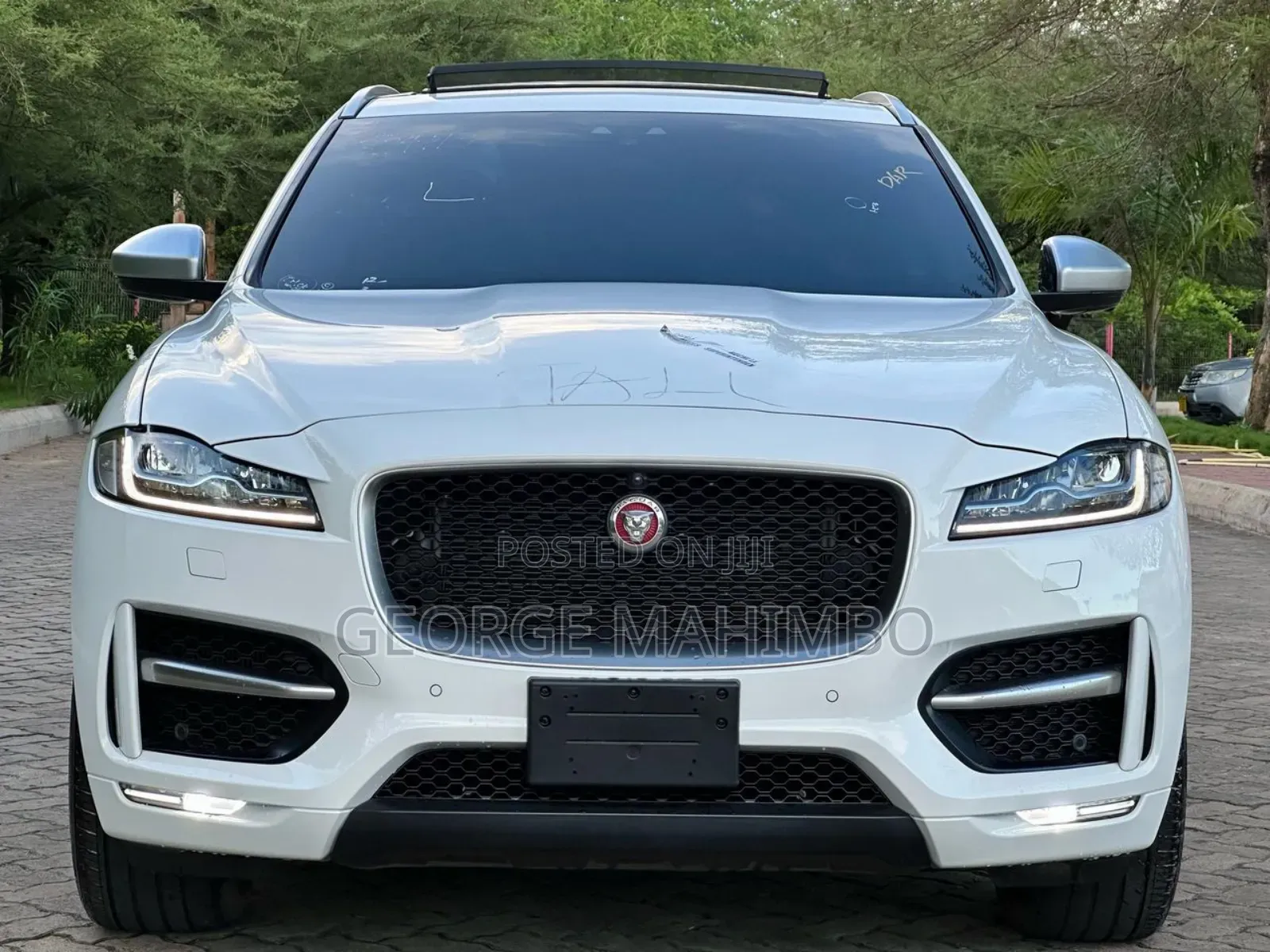 Jaguar F-Pace 2017 White