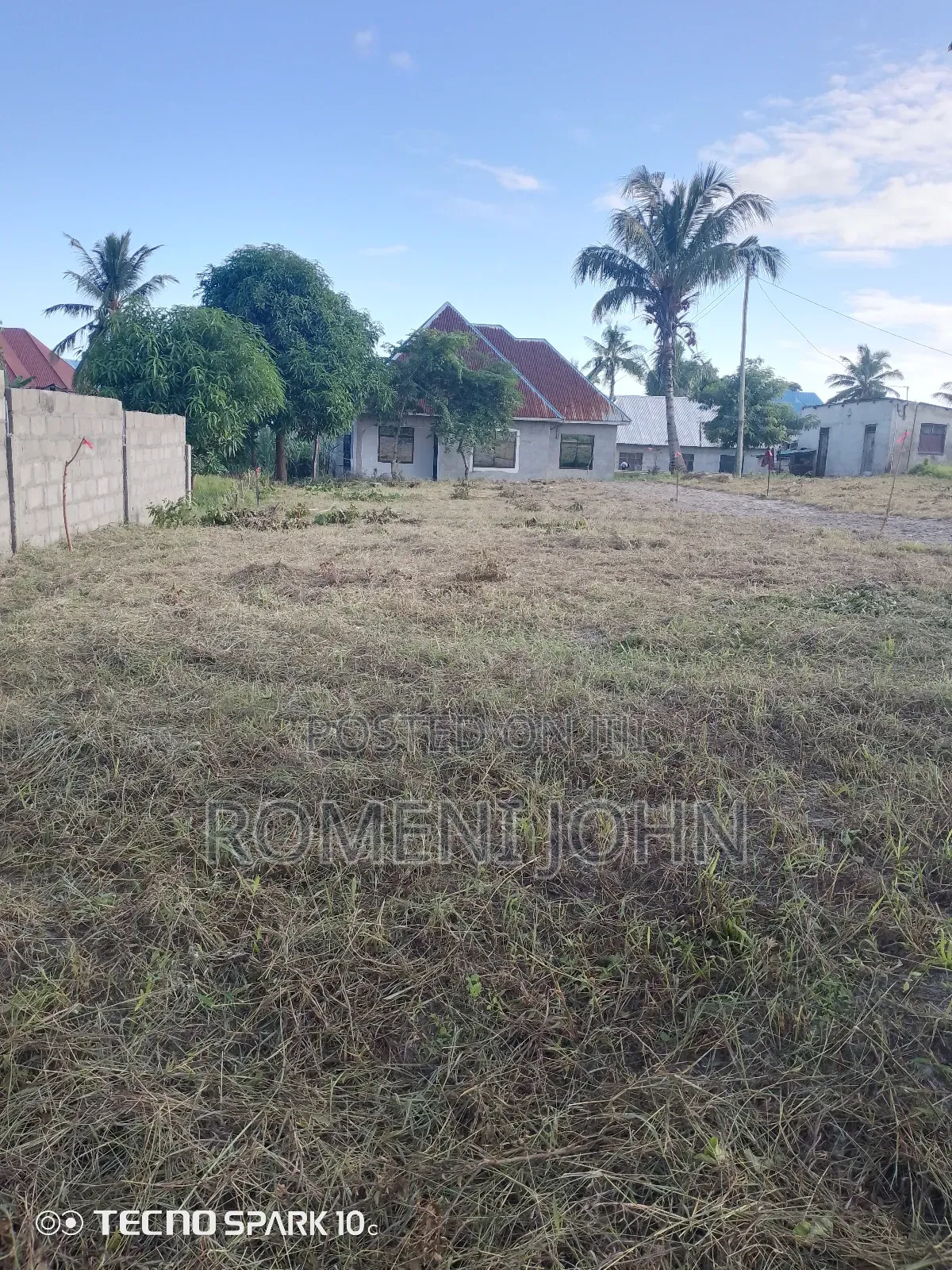 Kiwanja Sqmita 150 Kinauzwa Milioni 3.3 Ukonga Majohe Rada.