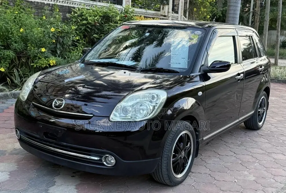 Mazda Verisa 2010 Black