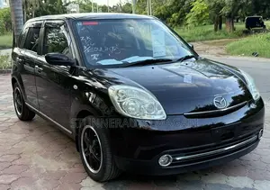 Mazda Verisa 2010 Black