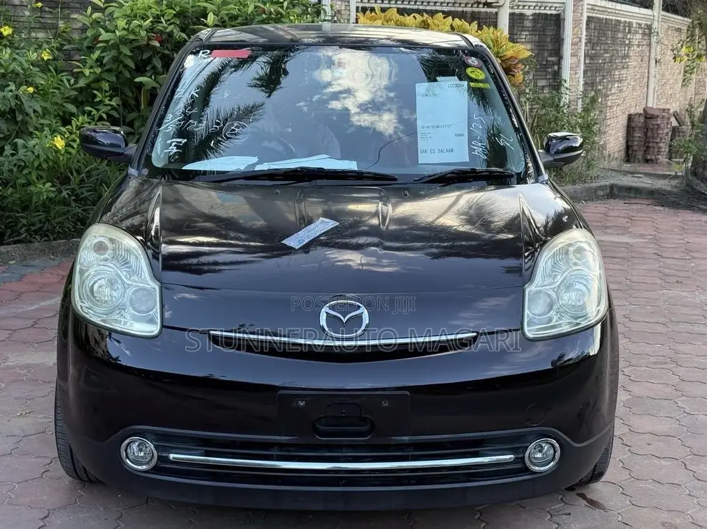 Mazda Verisa 2010 Black