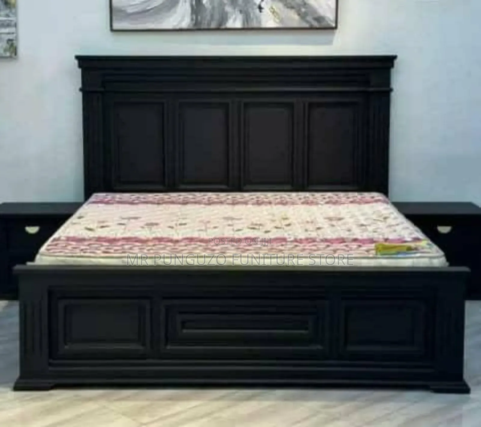 Kitanda Mbao Na Bed Side Zake Classic Sana