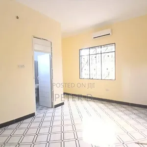 1bdrm Apartment in Kimara for rent