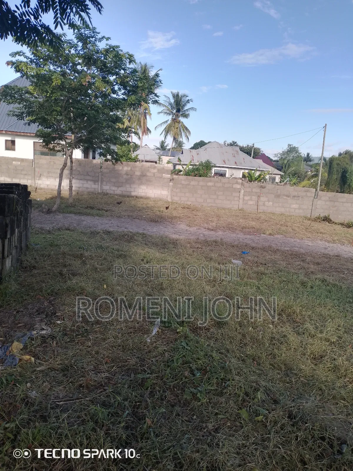 Kiwanja Sqmita 140 Kinauzwa Milioni 3.7 Ukonga Majohe Rada.