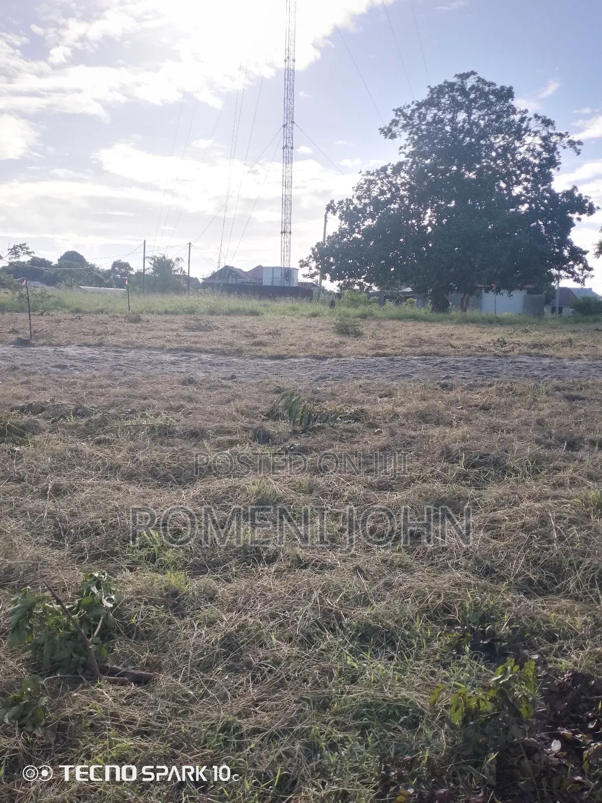 Kiwanja Sqmita 140 Kinauzwa Milioni 3.7 Ukonga Majohe Rada.