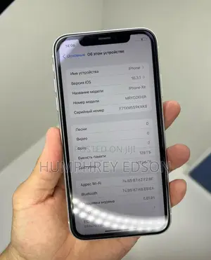 Apple iPhone XR 128 GB White