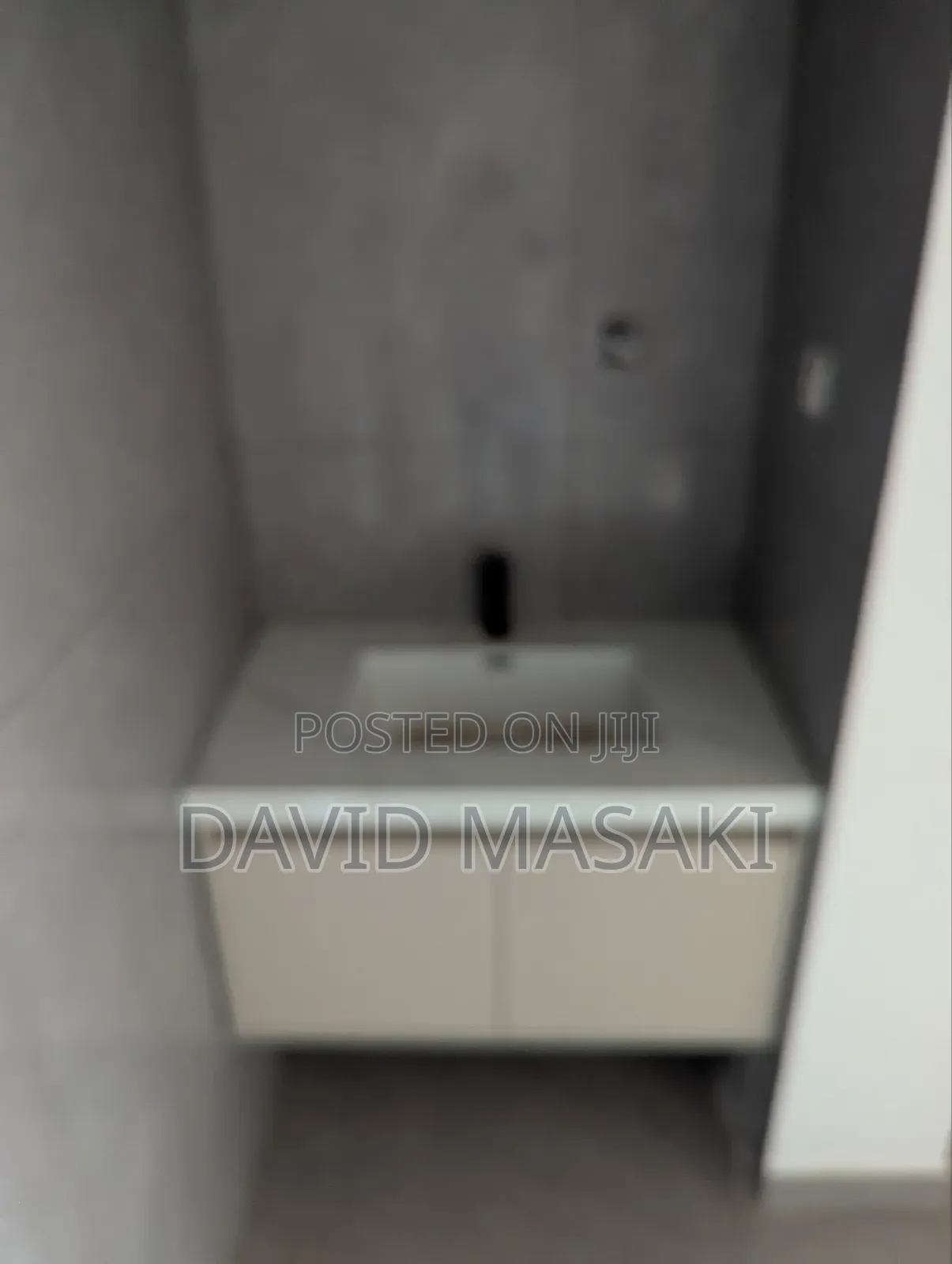 3bdrm Apartment in Garden, Oyster Bay for sale