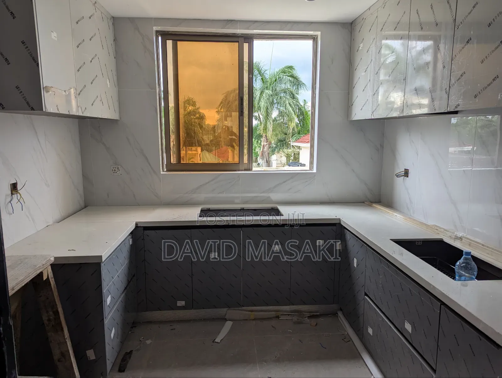 3bdrm Apartment in Garden, Oyster Bay for sale