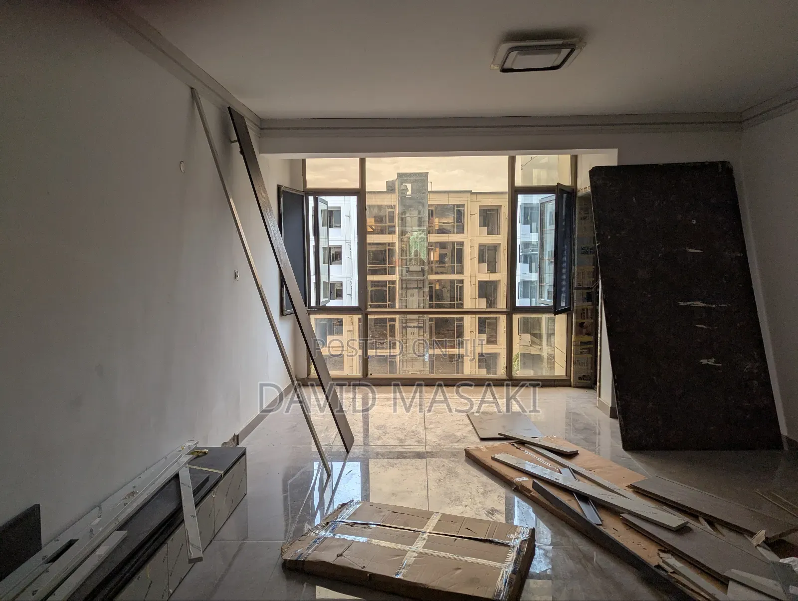 3bdrm Apartment in Garden, Oyster Bay for sale