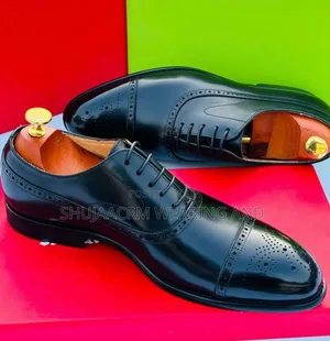 Shining Shoes/Vya Ngozi Vya Kung'aa