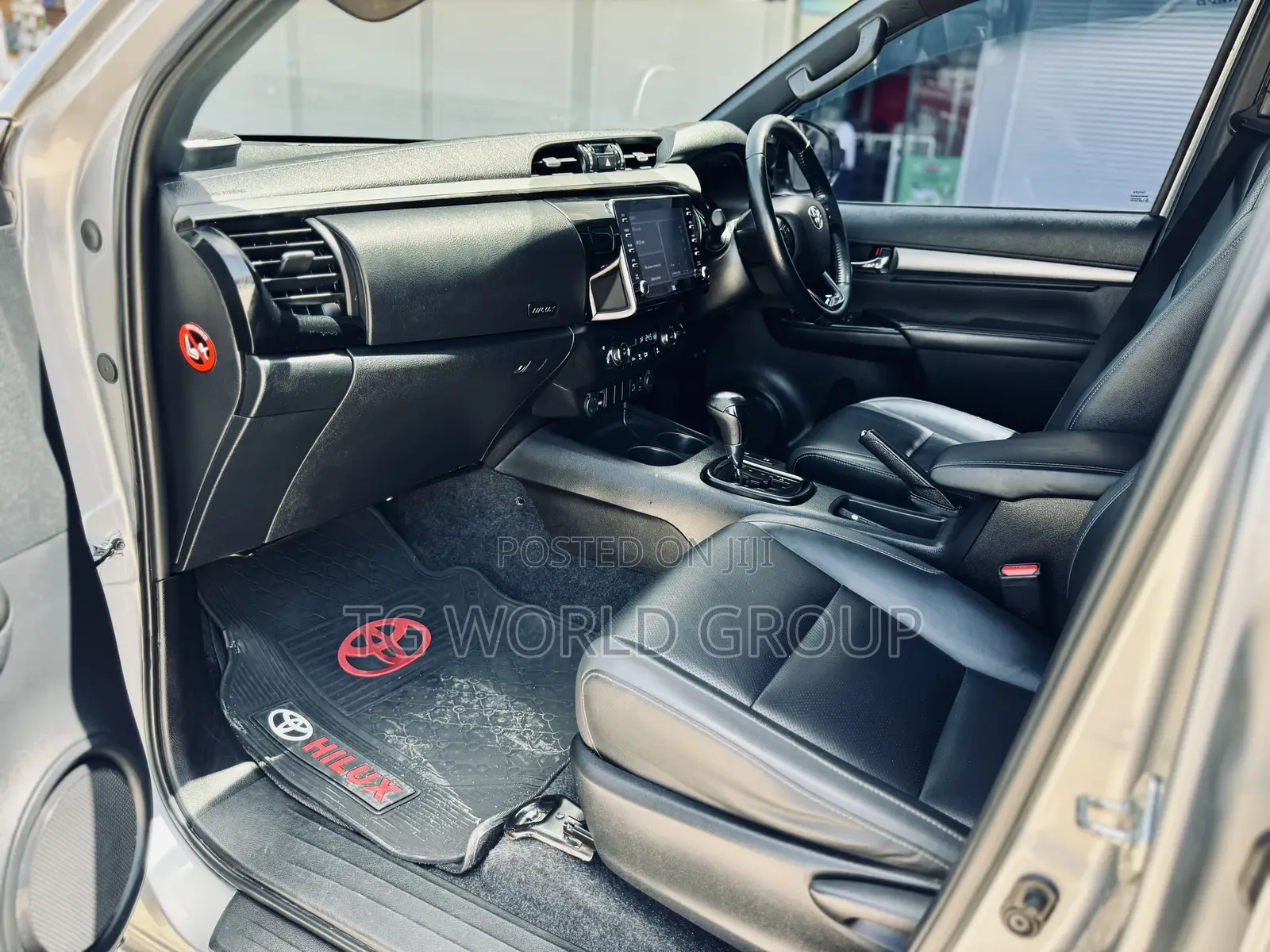 Toyota Hilux Revo Double Cab Deisel 2.8 RWD 2021 Silver