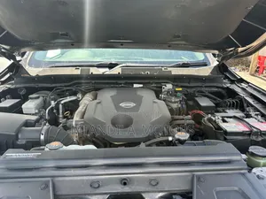 Nissan Navara 2022 Black
