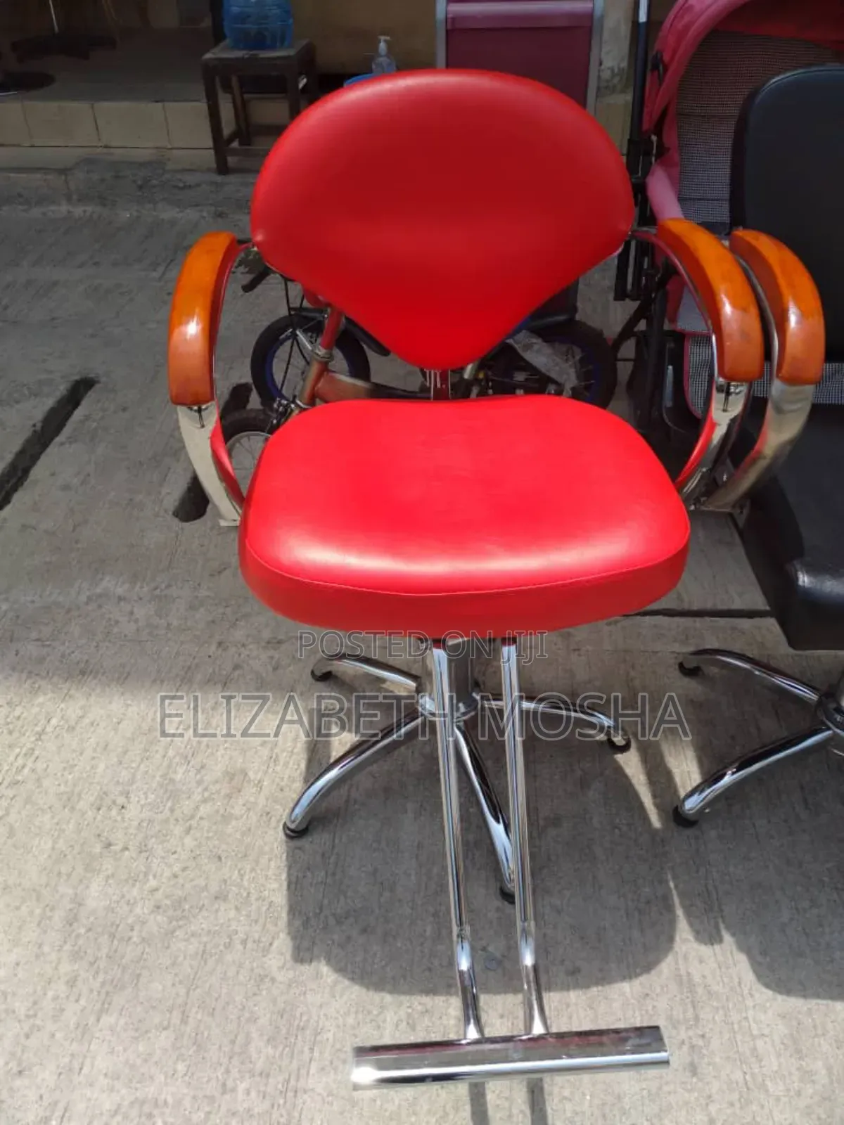 Saloon Chairs