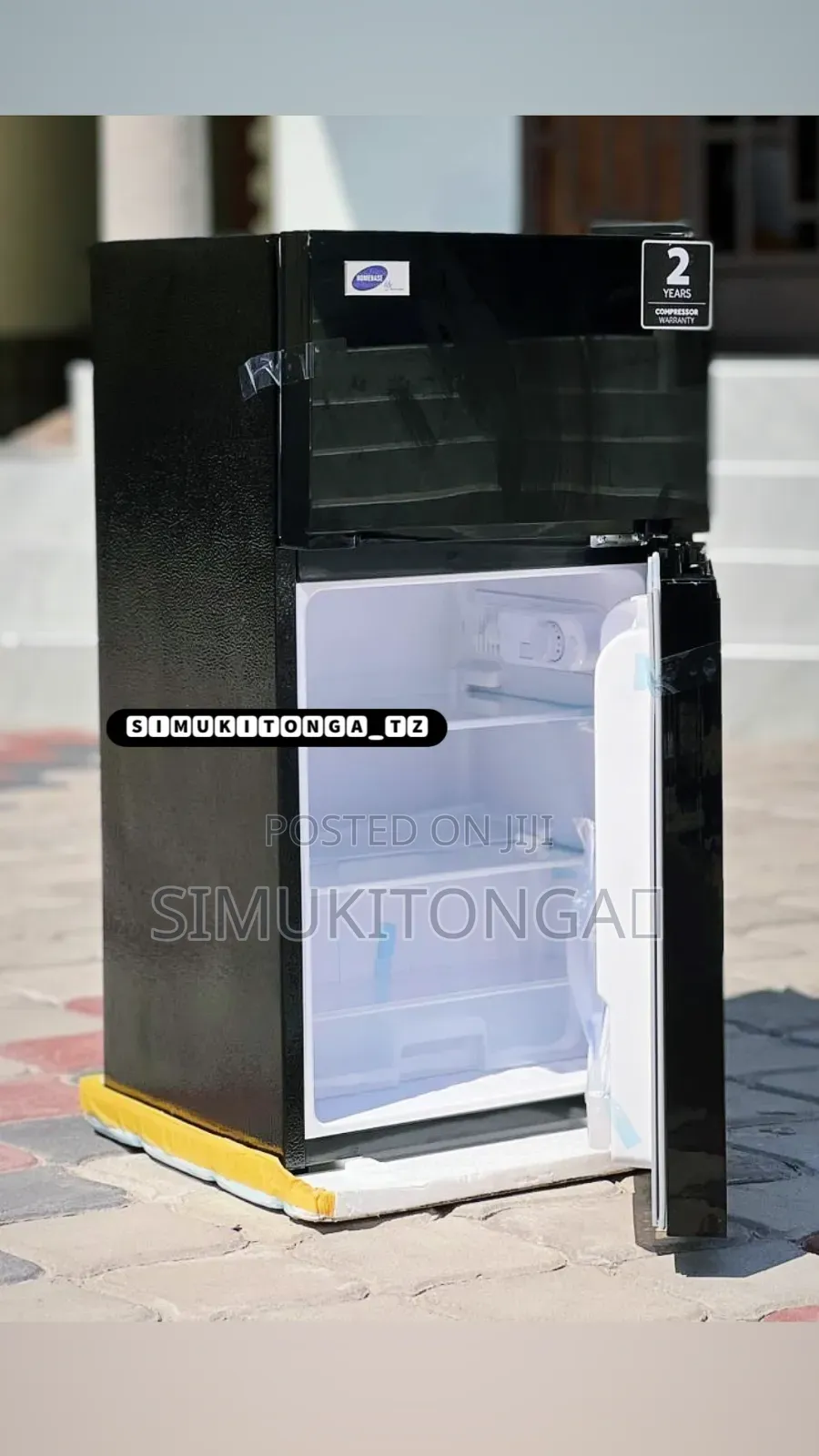 *Homebase Fridge 90l ( Black Kioo )