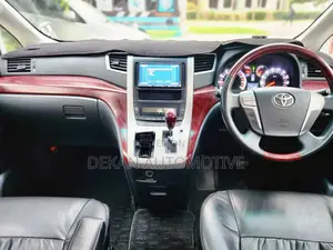 Toyota Alphard 2.4 Petrol AWD 2009 White