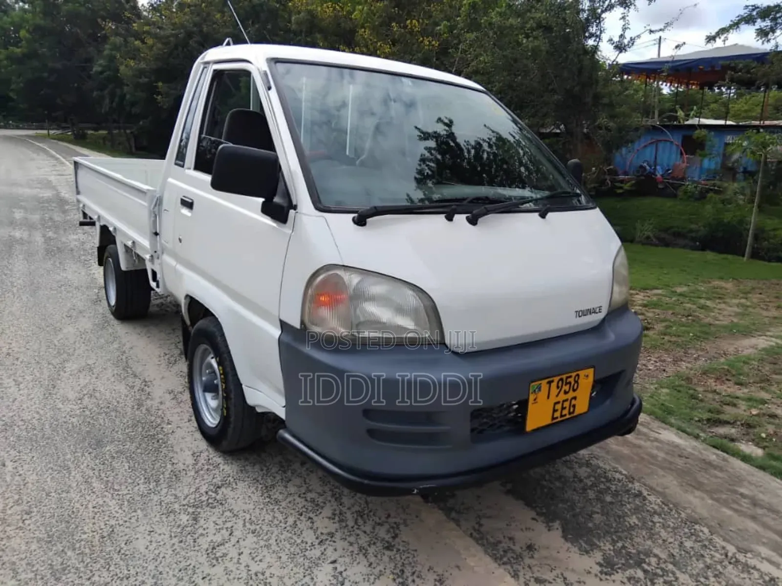 Toyota TownAce 2013 White
