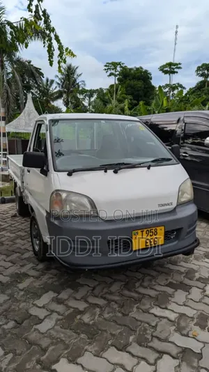 Toyota TownAce 2013 White