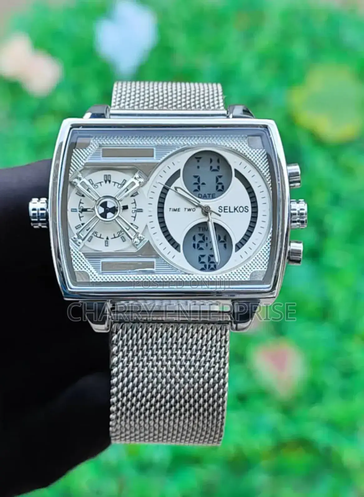 Selkos Watches Analog Digital Light Date
Day
Waterproof