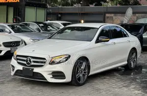 Mercedes-Benz 220E 2017 White