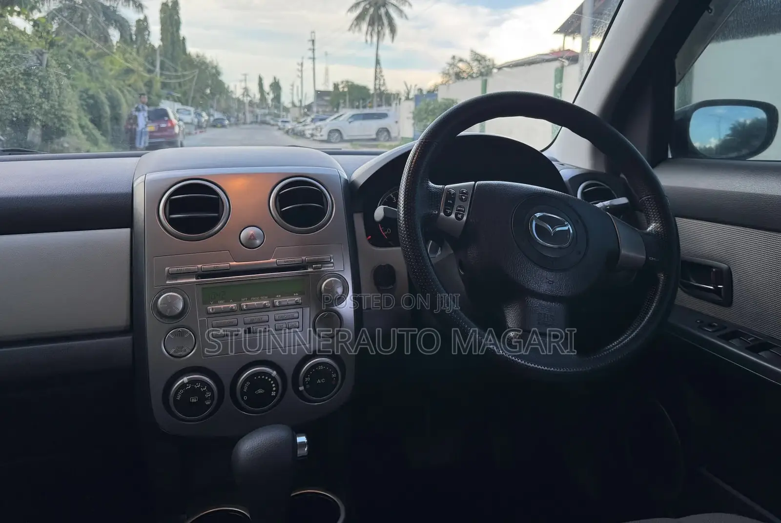 Mazda Verisa 2008 Black