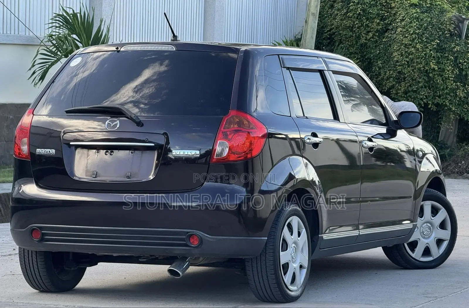 Mazda Verisa 2008 Black