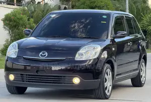 Mazda Verisa 2008 Black